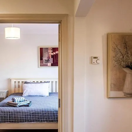 Bradog House - Beautiful 4 Bedroom House In Nyaraló *