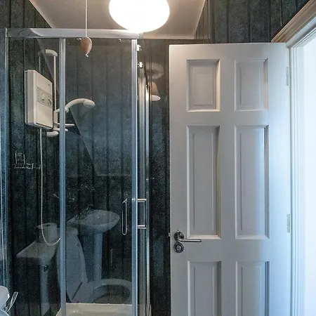 Nyaraló Bradog House - Beautiful 4 Bedroom House In *